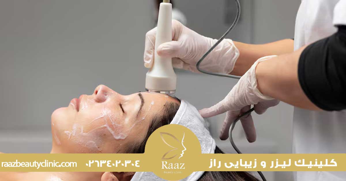 قیمت، مزایا و نتایج هایفوتراپی در کرج؛ راهنمای کامل ۱۴۰۴ 2 کاربردهای هایفوتراپی در کرج فراتر از لیفت صورت